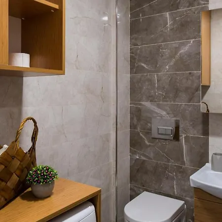 Chic 1 Bedroom Apt Wac In Cihangir Apartamento